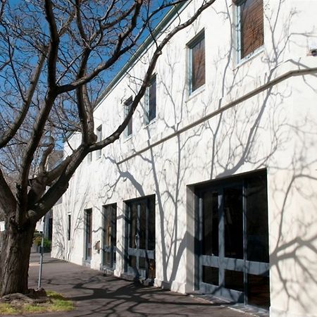 Lily Sands Inn Мельбурн Экстерьер фото